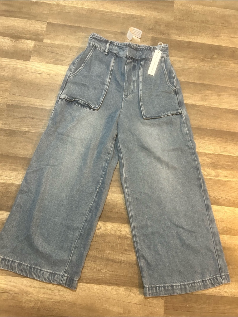 High-Rise Lightweight Wide Leg Ankle Jeans with elastic back waist size large